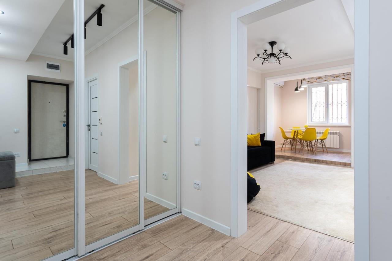 Senate Square Apartment Taškent Exteriér fotografie